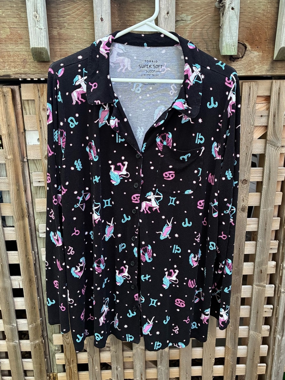 Torrid Black Zodiac & Unicorn Print Pajama Top in Pink and Aqua
